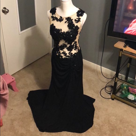 drop dead gorgeous prom dresses